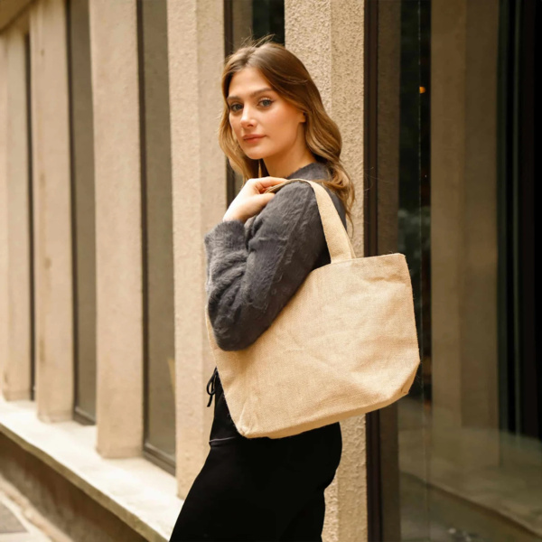 Medium Versatile Jute Tote Thumbnail